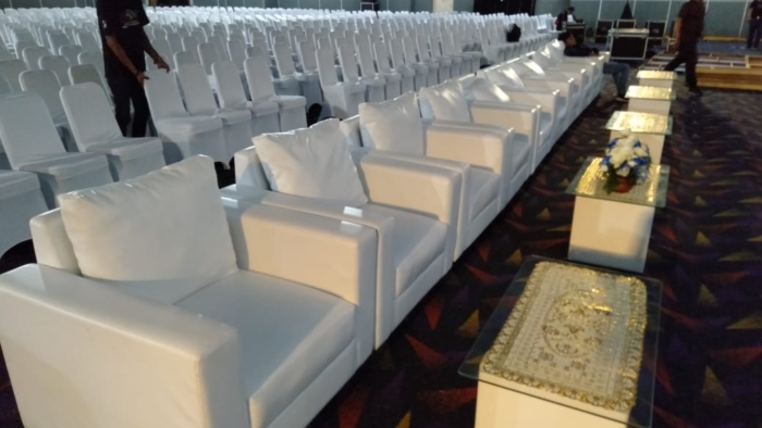 sewa kursi sofa