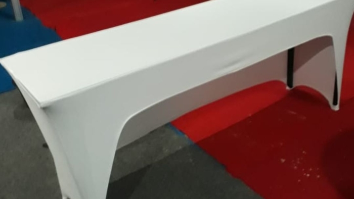 Meja-IBM.jpg