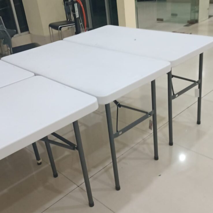 Sewa meja tanpa cover 120x60