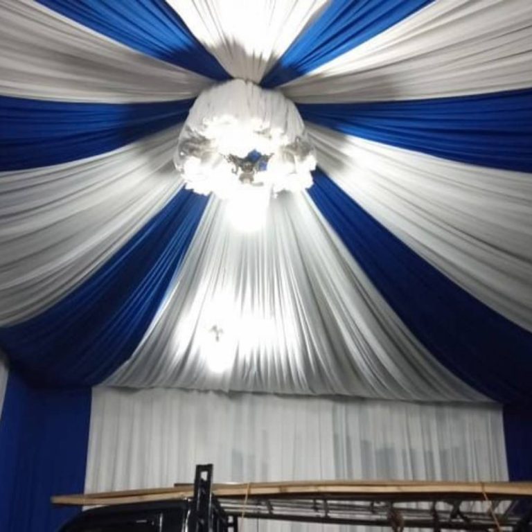 Tenda dekorasi